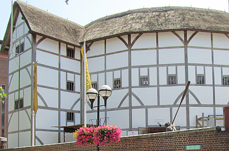 Image of Shakespeare's Globe Theatre 2010